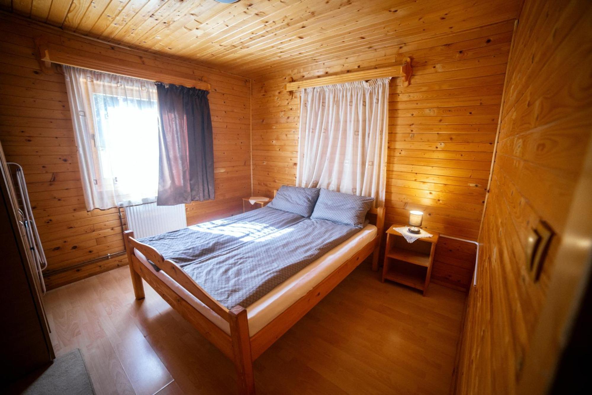 Vivien Vendeghaz Villa Borzont Ngoại thất bức ảnh