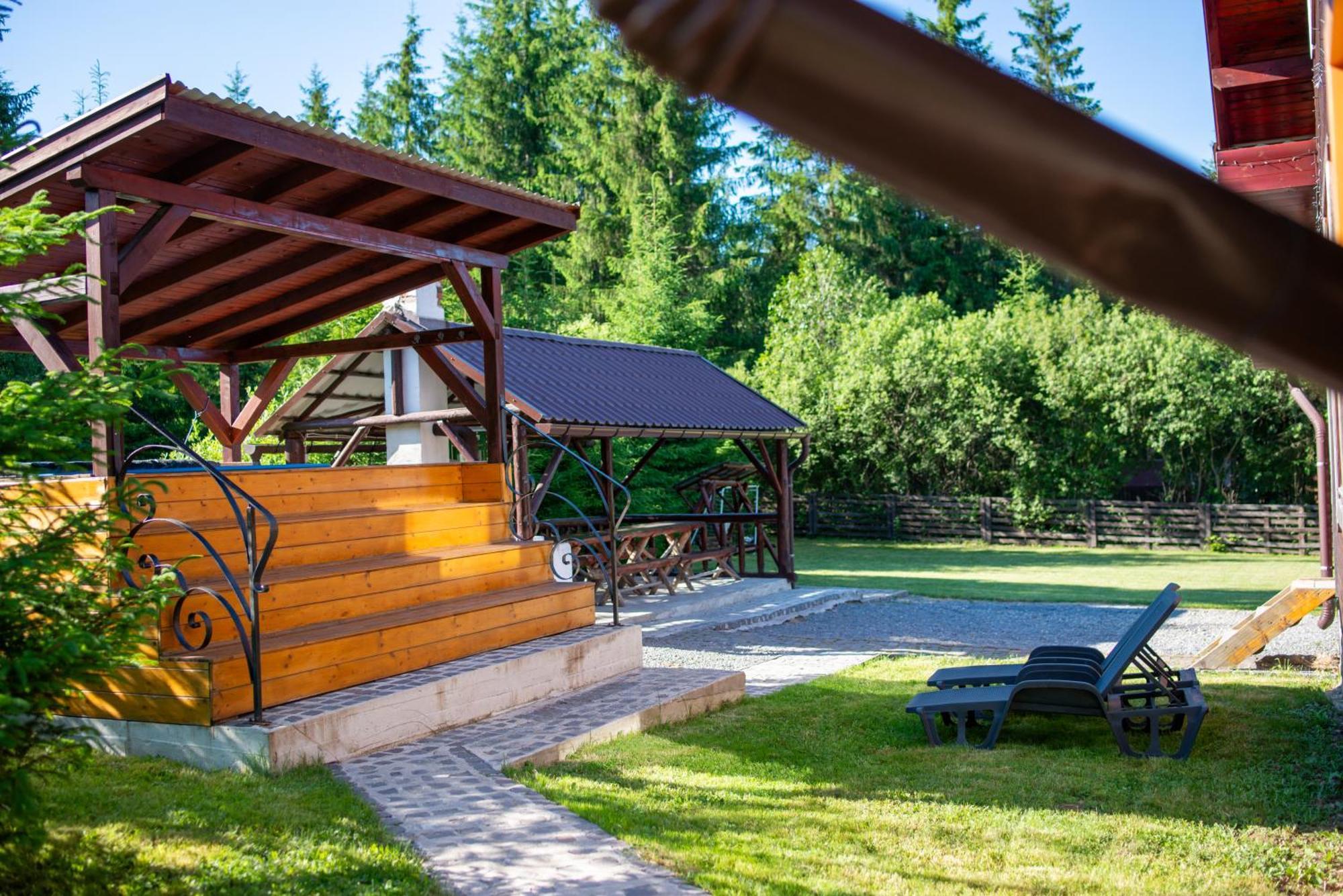 Vivien Vendeghaz Villa Borzont Ngoại thất bức ảnh