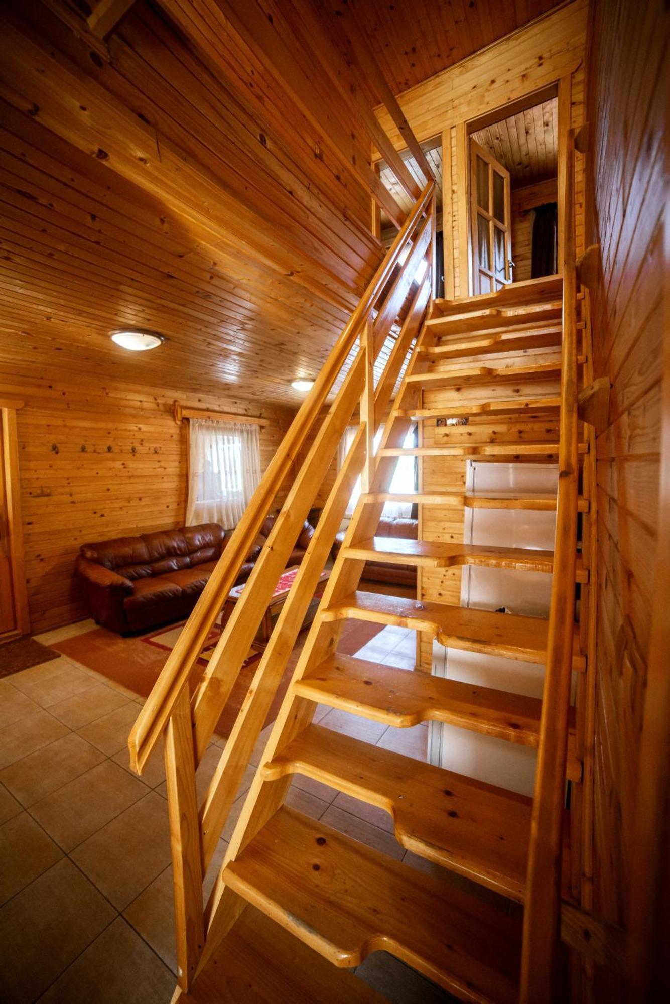 Vivien Vendeghaz Villa Borzont Ngoại thất bức ảnh