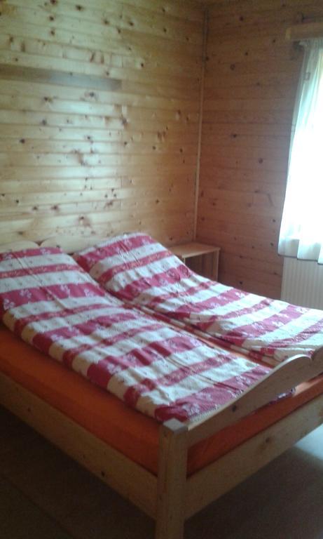 Vivien Vendeghaz Villa Borzont Ngoại thất bức ảnh